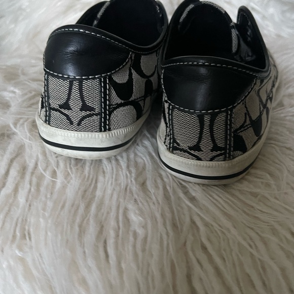 Coach Black and White Sneakers with Signature Design
Pattern. - Picture 5 of 11